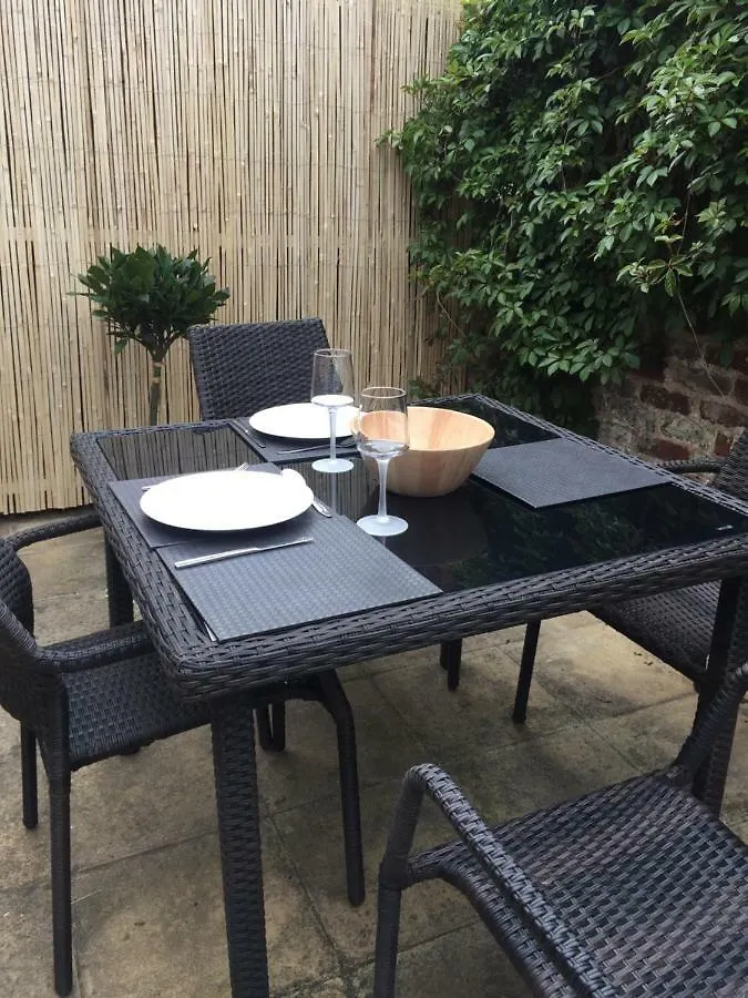 Holiday home The Comfort Of Home Exeter